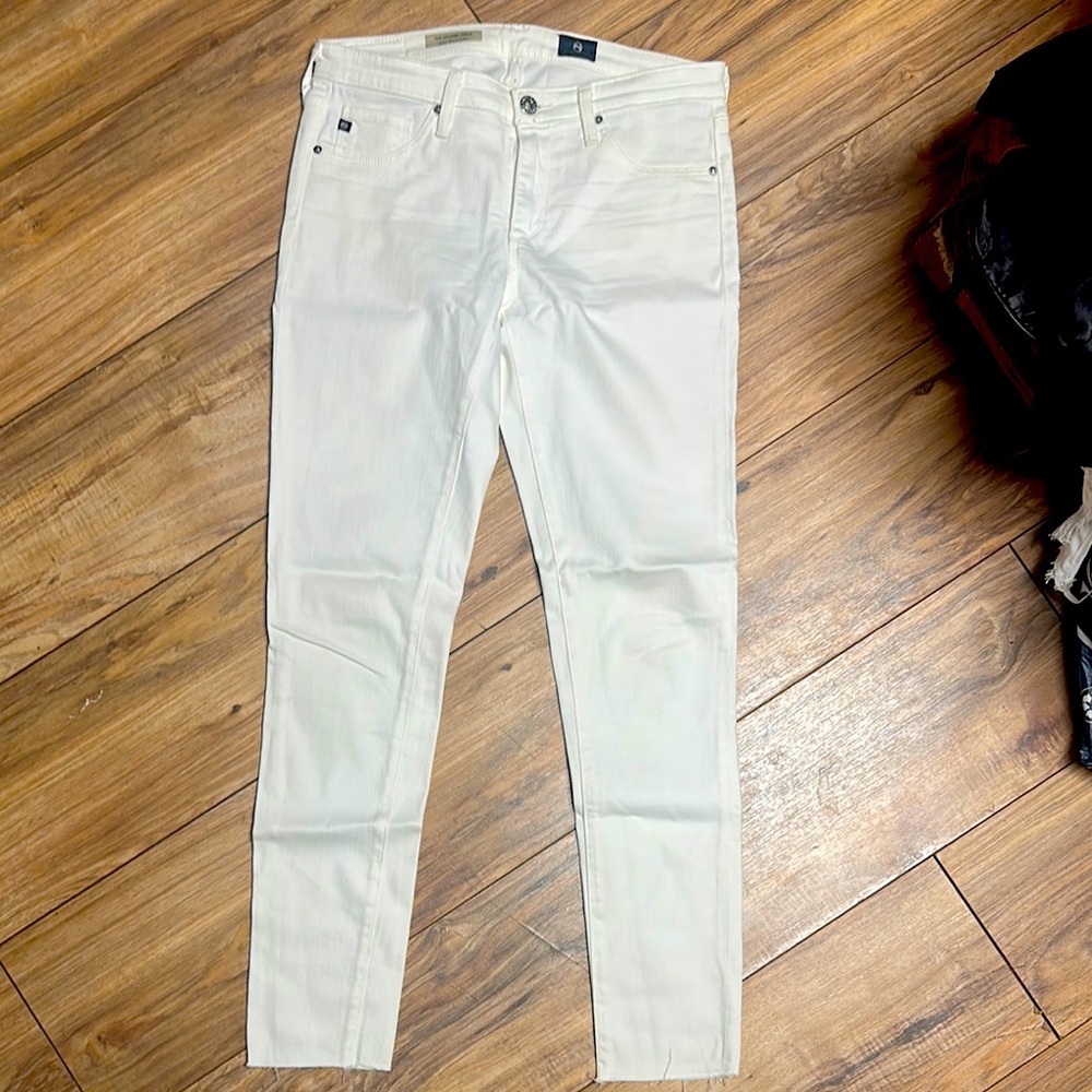 Ag Adriano Goldschmied White The Legging Ankle Super Skinny Jeans. Size 27R.